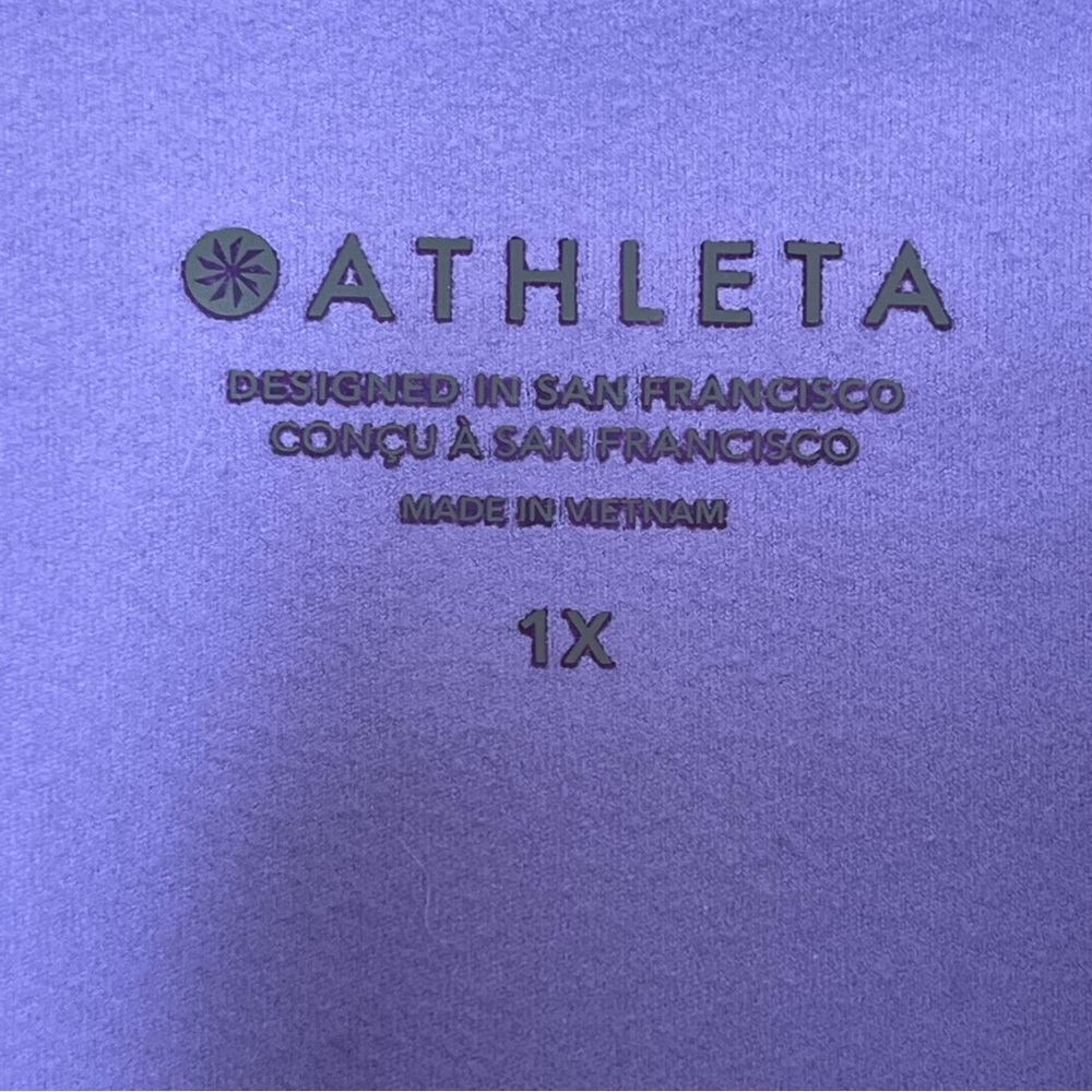 Athleta Purple Floral Women's 1/4 Zip Sweatshirt Size 1X - Picture 3 of 9